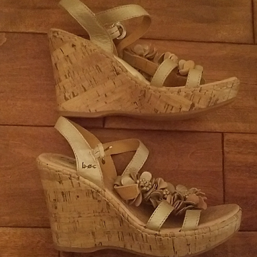 Shoes - Picture 3 of 5